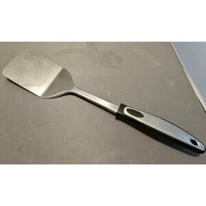 Stainless Steel 13-1/4" Flipper/Spatula - Silver/Black - China